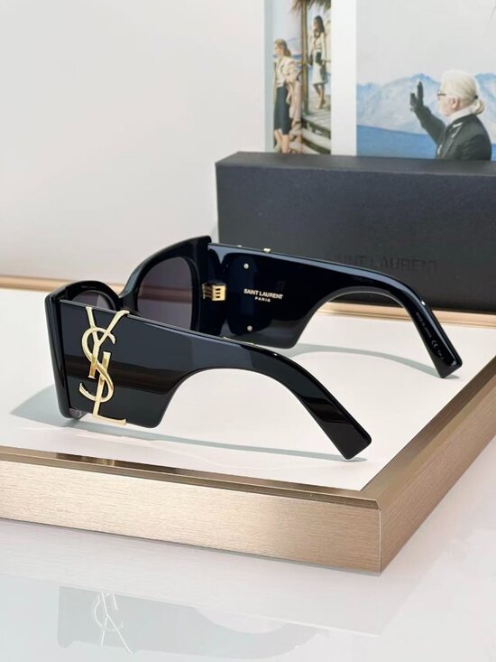 Saint Laurent women\'s sunglasses main image 6